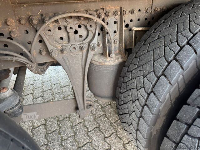 Autocarro con cassone MERCEDES-BENZ Actros 2545 6x2 Getränkewagen
