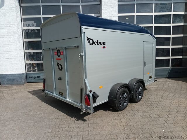 Rimorchio a cassetta Debon Trailer schön blau Roadster 700 Alufelge direkt