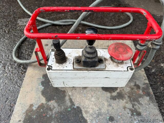 Hoogwerker Mercedes-Benz Atego 1218 17m SKYLIFT / HUBARBEITSBÜHNE - COMI...