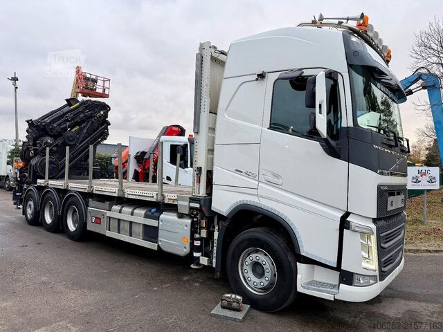 Plateforme de chargement ouverte Volvo FH 420 8x4 TRIDEM PRITSCHE + 31m! KRAN HIAB 858...