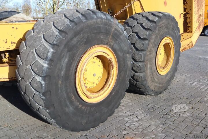 Kiepwagen Caterpillar 745 04A | TAILGATE | AIRCO