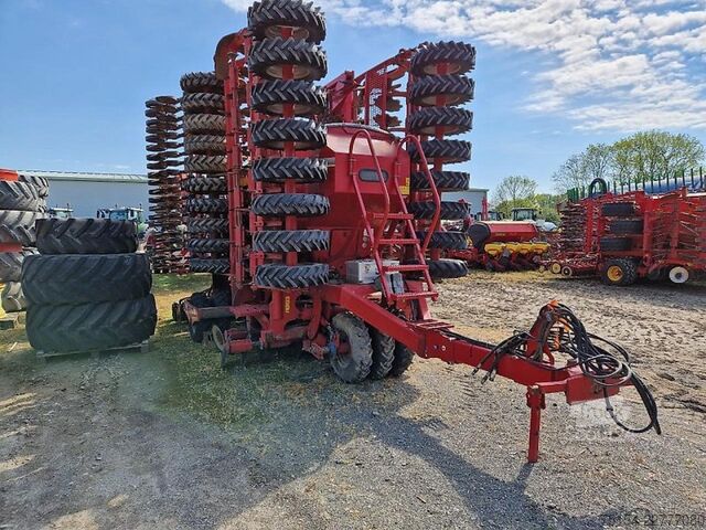 Herse combinée Horsch Pronto 9DC
