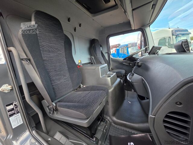 Dėžinis furgonas MERCEDES-BENZ Atego 818 | Ladebordwand