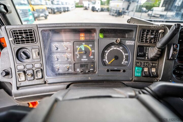 Camion-citerne SCANIA SCANIA 124G420-6x4/BITUMEN/ASFALT