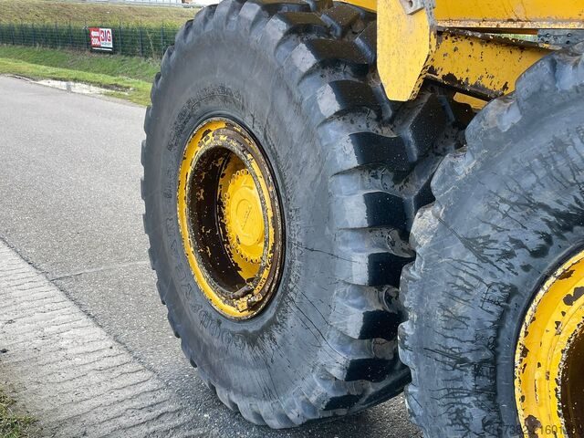 Самосвал Volvo A30G