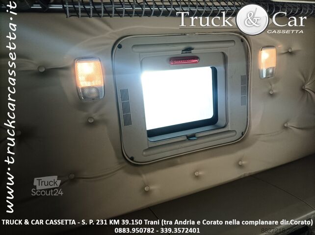 Standard tractor unit SCANIA R 580