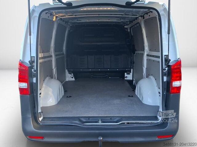 Panelinis furgonas Mercedes-Benz VITO 116 NEUES MODELL AHK NAV KAM MBUX TOTWINKEL