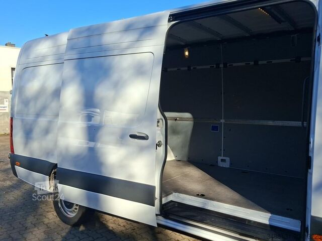 Kassevogn Mercedes-Benz SPRINTER 317 L3H2 AUTOM AHK KAM TOTWINKEL NAVI