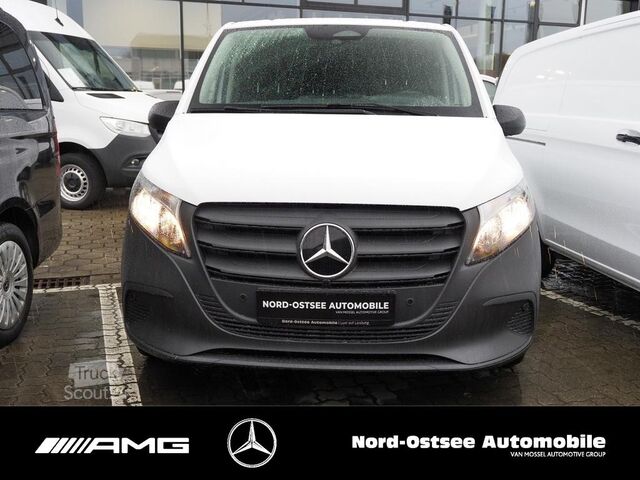 Skåpbil Mercedes-Benz VITO 116 NEUES MODELL AHK NAV KAM MBUX TOTWINKEL