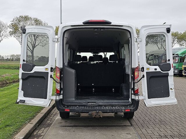 Trasporto passeggeri FORD TRANSIT KOMBI 300 ac 9 pers EURO6