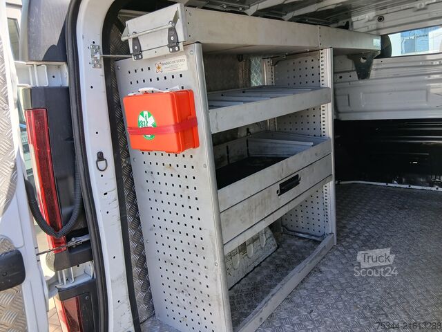 Ploščati dostavnik Opel Vivaro 1.6 Tdci 90cv Officina mobile