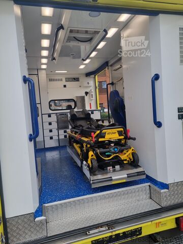 Ambulans Mercedes-Benz Sprinter Rettungswagen
