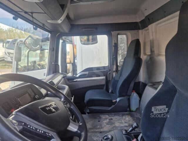 Autocarro con pianale e telone MAN TGS 18.440