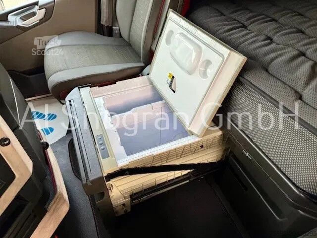 Standard-SZM Volvo FH 460 Globetrotter XL / Euro 6