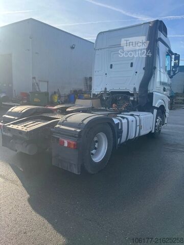 Standaard-SZM Mercedes-Benz Actros 1843