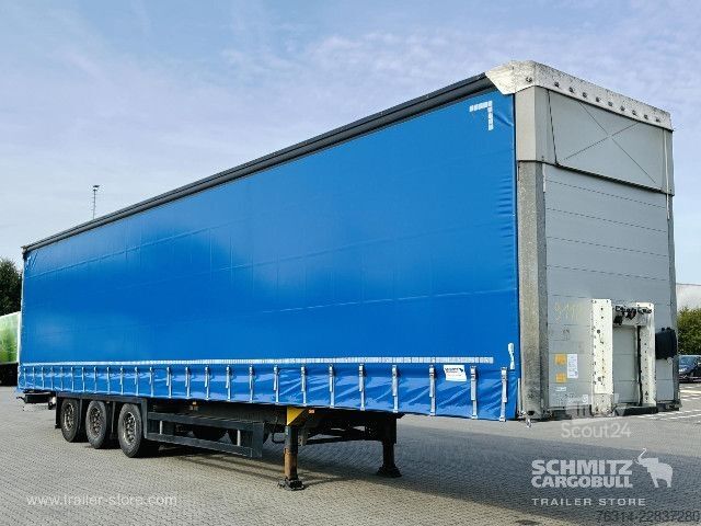 Ανοιχτό ημιρυμουλκούμενο με μουσαμά Schmitz Cargobull Curtainsider Coil Getränke
