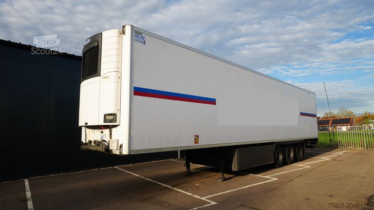 Chladírenská/mrazírenská přeprava LAMBERET 3 AXLE FRIGO TRAILER WITH CARRIER VECTOR 1950 M...