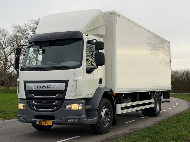 Koffert DAF CF 320 LF320.19 EURO6.  2021 Bakwagen met 3000k...