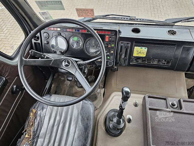 Kipper MERCEDES-BENZ 3335 K 8X4 FULL STEEL MAN.