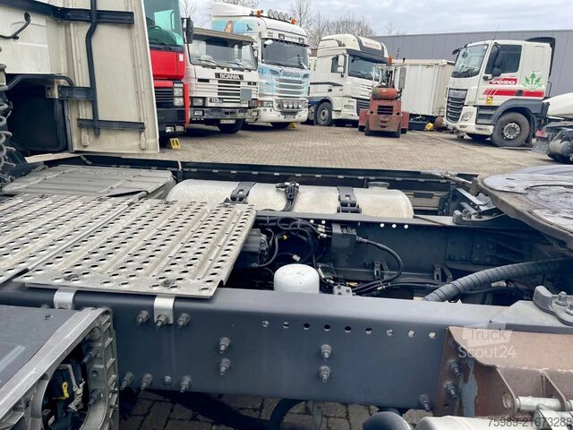 Standard-SZM Volvo FH 500 EURO6 D vin:  YV2RT40A1KB916617 ,  PTO /...