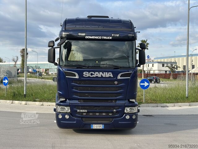 Standardni vlačilec SCANIA R 560
