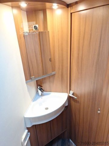 Half-integraal camper KNAUS Sonstige MainCamp T700F