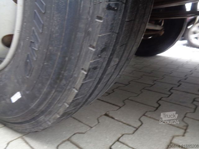 Kipper LKW MERCEDES-BENZ Actros 3240 8x4 Blatt Meiller 3-S-Kipper