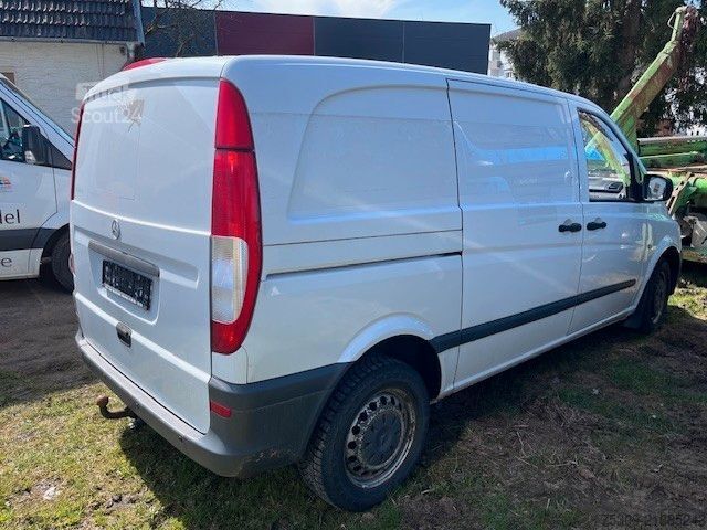 Panelvan MERCEDES-BENZ Vito Kasten 109 CDI lang - AHK - 3 Sitze