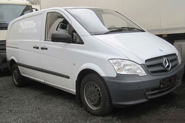 Panelvan MERCEDES-BENZ Vito Kasten 109 CDI lang - AHK - 3 Sitze