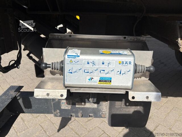 Naczepy BE Schmitz SKO 18 + STUURAS + LOADLIFT + CARRIER