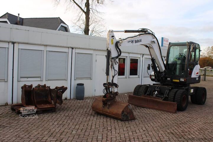 Wheel excavator Bobcat E 55 W