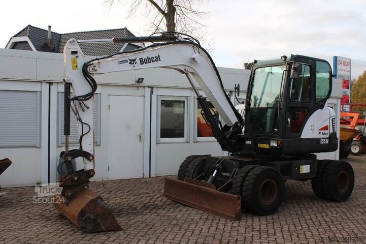 Wheel excavator Bobcat E 55 W