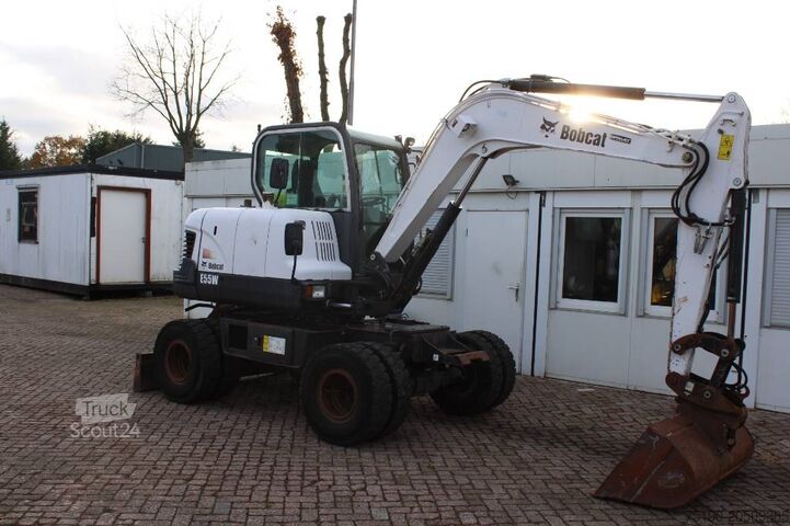Wheel excavator Bobcat E 55 W