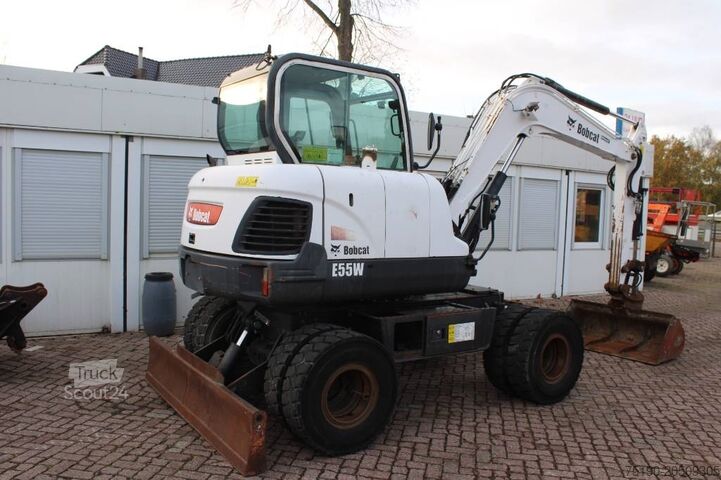 Wheel excavator Bobcat E 55 W