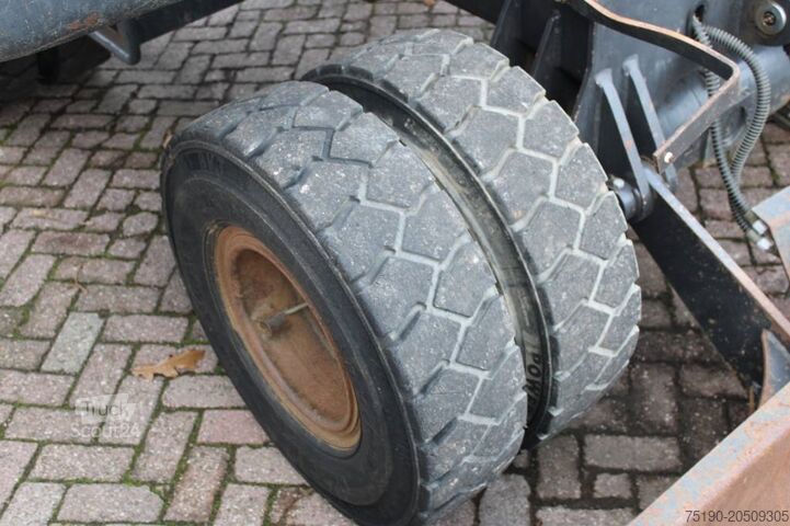 Wheel excavator Bobcat E 55 W