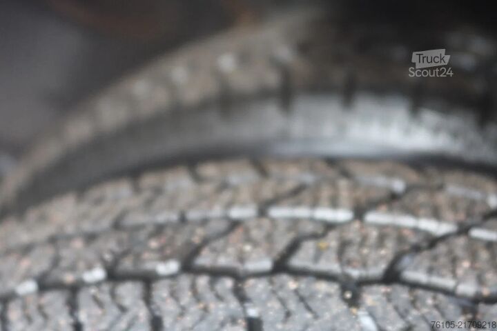 Tirdzniecības kravas auto Iveco 72C180 Verkoopwagen / Promotion Super Market!