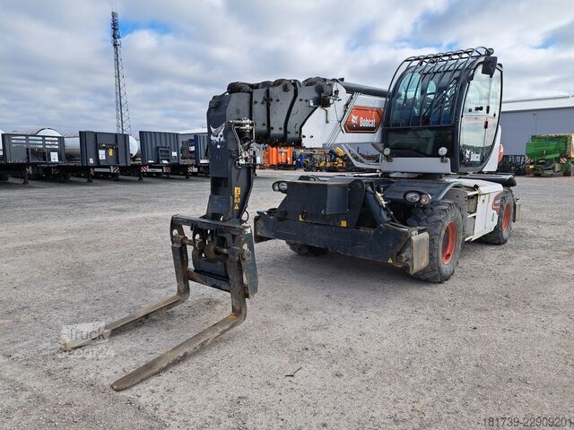 Teleszkópos rakodó Bobcat Roto TR60.300 telehandler / 30 m / 6t