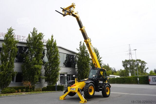 Teleszkopós rakodó JCB 540-140 telescopic loader / 14 m range