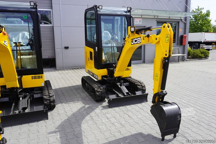 Mini lánctalpas kotró - 7 darab JCB 16 C-1 mini crawler excavator / joystick