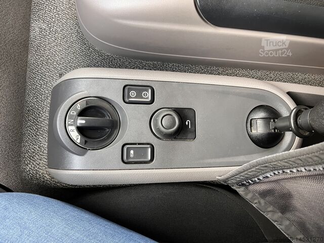 Nákladní automobil s chladicím boxem DAF LF 180 - 74 TKm - 1. Hand - EURO6C