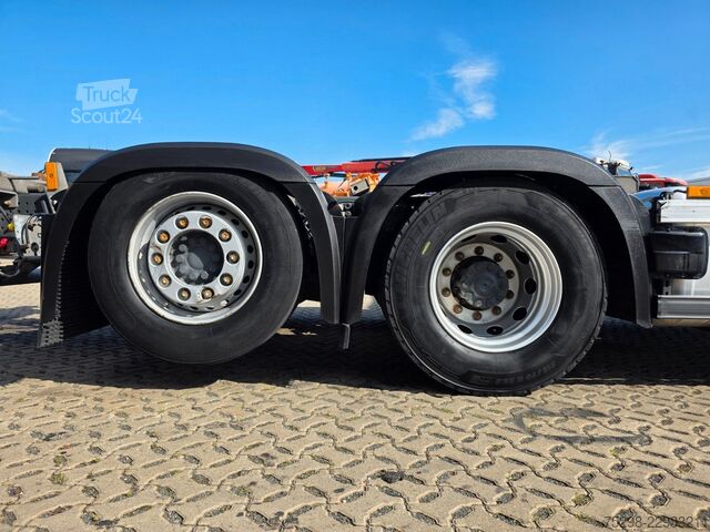 Kamion sa zamjenjivom nadogradnjom MERCEDES-BENZ Actros 2553 | Retarder | 6E | Lift-Lenkachse