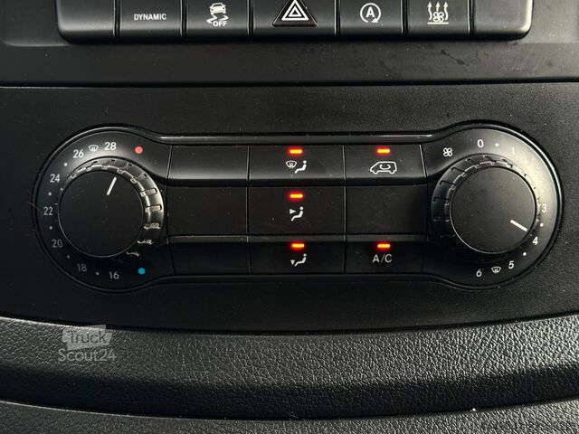 Panelinis furgonas MERCEDES-BENZ Vito 116*Automatik*AHK*Lang*Navi*Klima*STNDHZG
