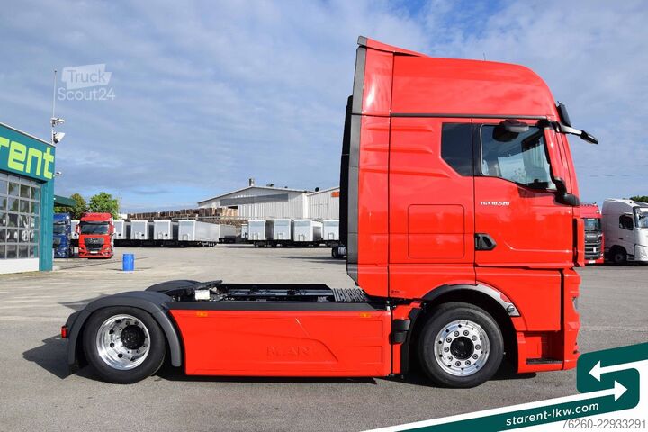 Tūrinis vilkikas MAN TGX 18.520 Low Deck D30 Retarder Standkl.  MIETE