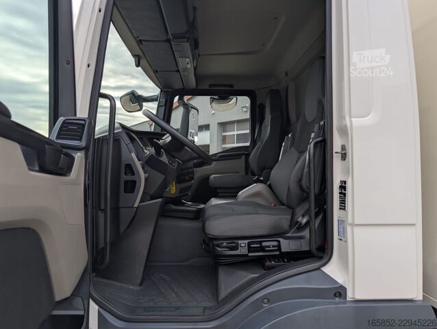Furgone MAN TGL 8.220 (15)