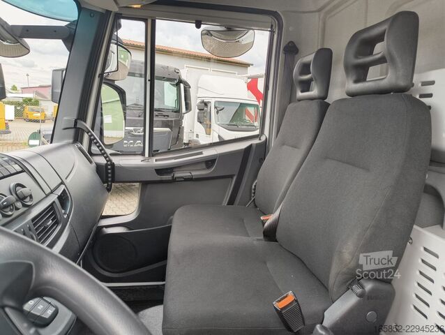 Centinata IVECO EuroCargo 75-210 (39)