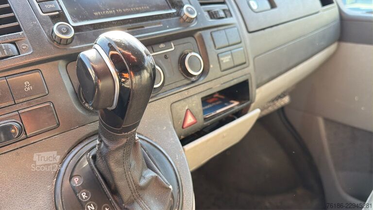 Furgão de painéis VW T5 Transporter Kasten lang 2.0 TDI DSG Motorsch.