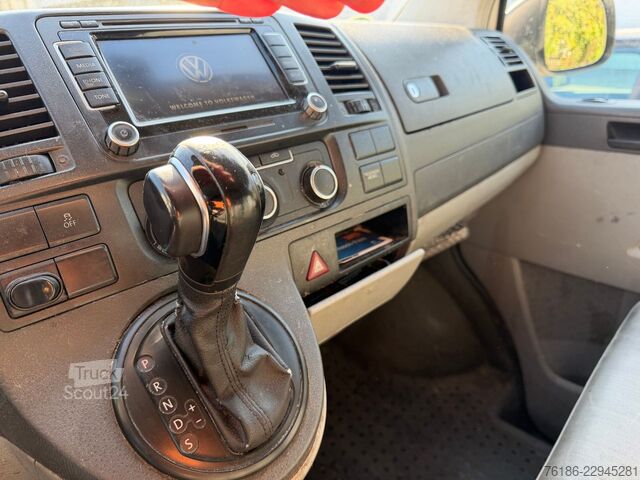 Furgão de painéis VW T5 Transporter Kasten lang 2.0 TDI DSG Motorsch.