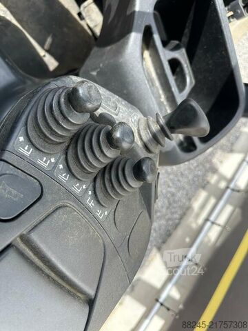 Liegel Nutzfahrzeuge GmbH Liegel Nutzfahrzeuge GmbH Liegel Nutzfahrzeuge GmbH