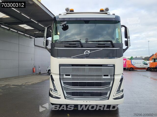 Chassis cabine Volvo FH16 750 FH16 8X4 NEW 8x4 chassis! Air suspensi...