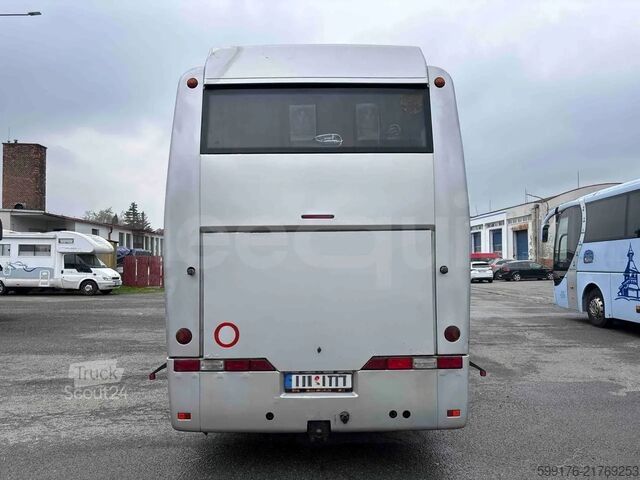 Diaľkový autobus Bova B V Futura FHD